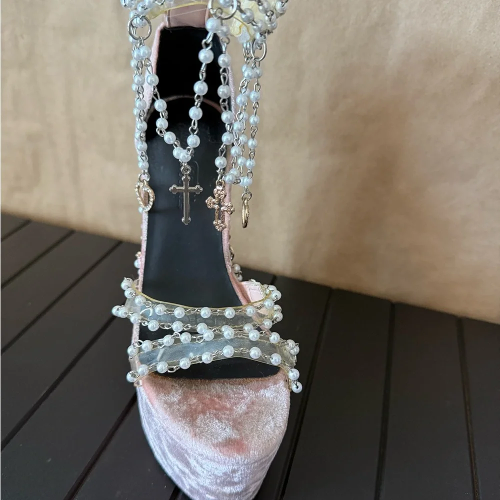 Dolls Kill Sugar Thrills Holy Revelation pink velvet platform heel. Size 5 - Picture 10 of 12